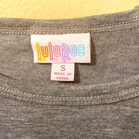 Unisex Lularoe Irma Shirt Gray / orange Halloween Spider & Web Graphic sz S NWT - Picture 3 of 5